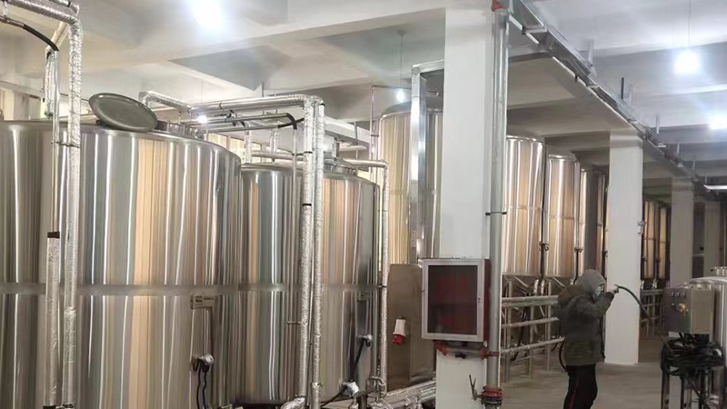乌鲁木齐河北唐山精酿啤酒厂